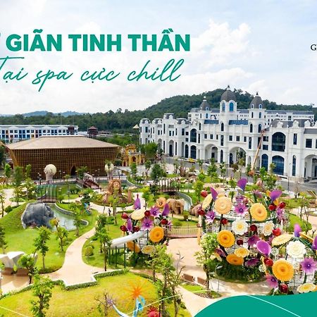 Bistro Hotel Grand World Phu Quoc Esterno foto