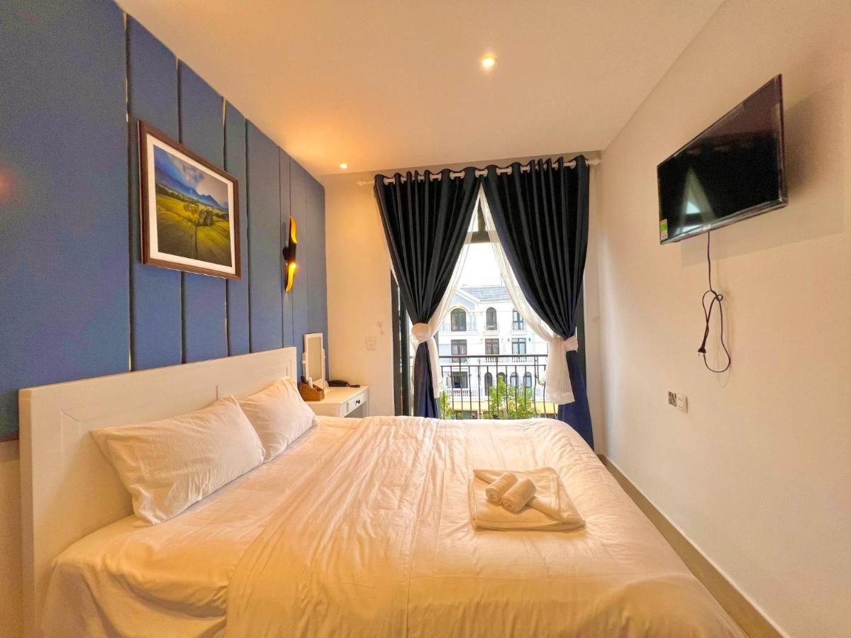 Bistro Hotel Grand World Phu Quoc Esterno foto