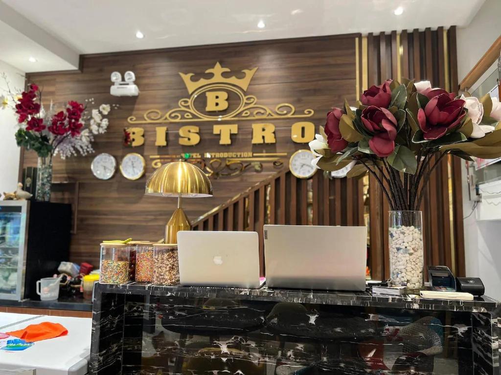 Bistro Hotel Grand World Phu Quoc Esterno foto
